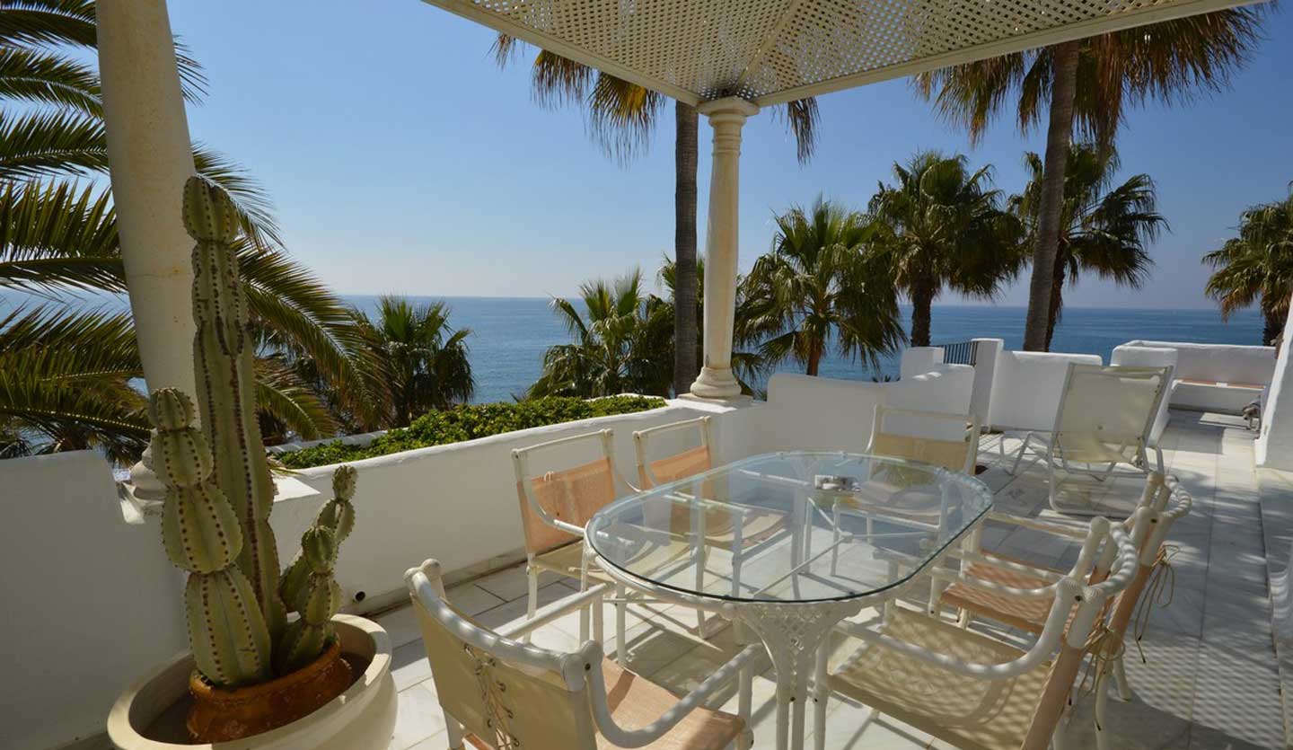 Alhambra del Mar Town House For Sale