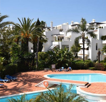  - Urbanization Alhambra del Mar | Henger Real Estate